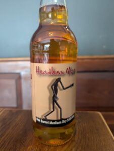 Ross-On-Wye Cider & Perry Co - Headless Man Medium Dry Oak Cask Still Cider (50cl)
